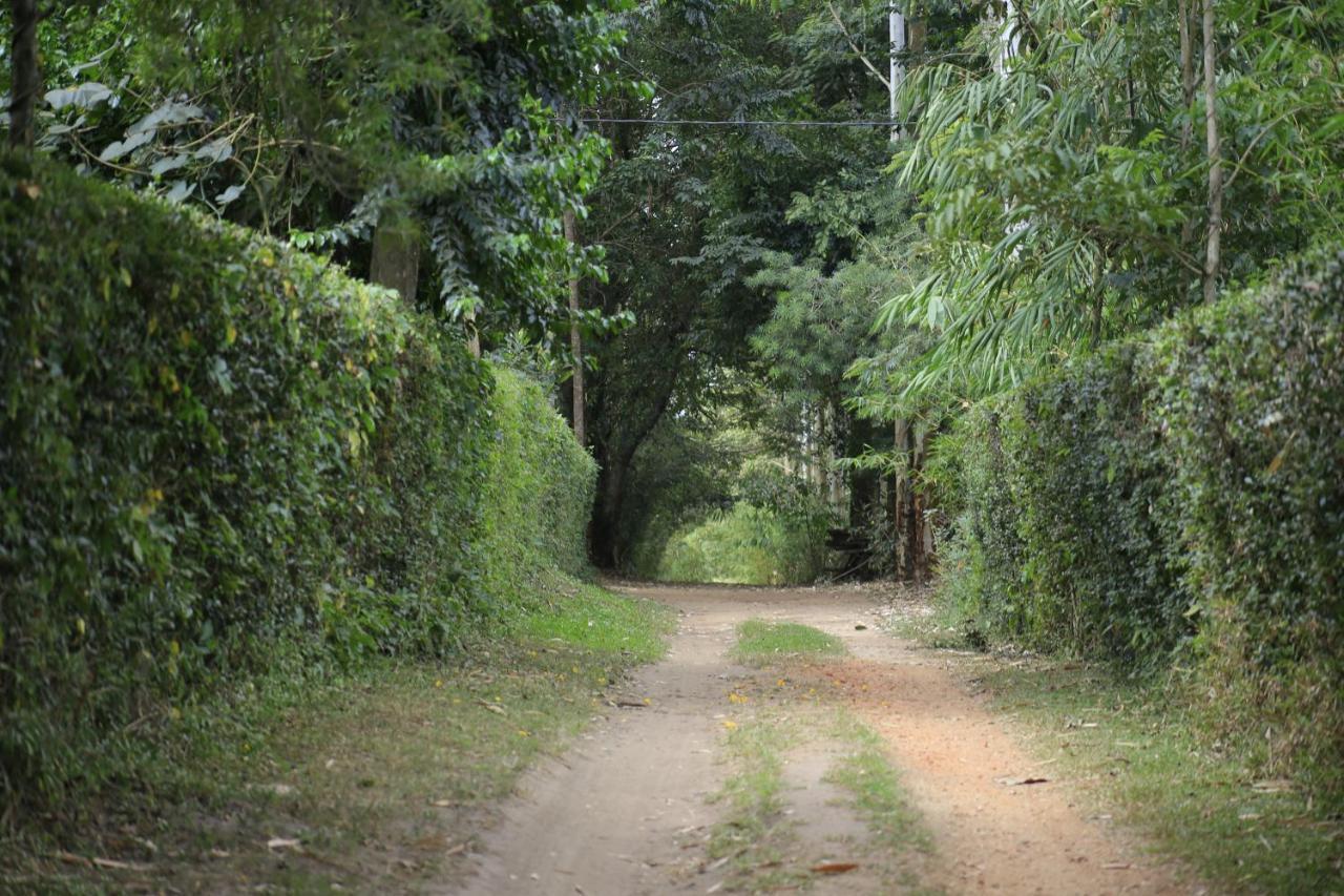 Отель The Great Outdoors Uganda Vumba Экстерьер фото